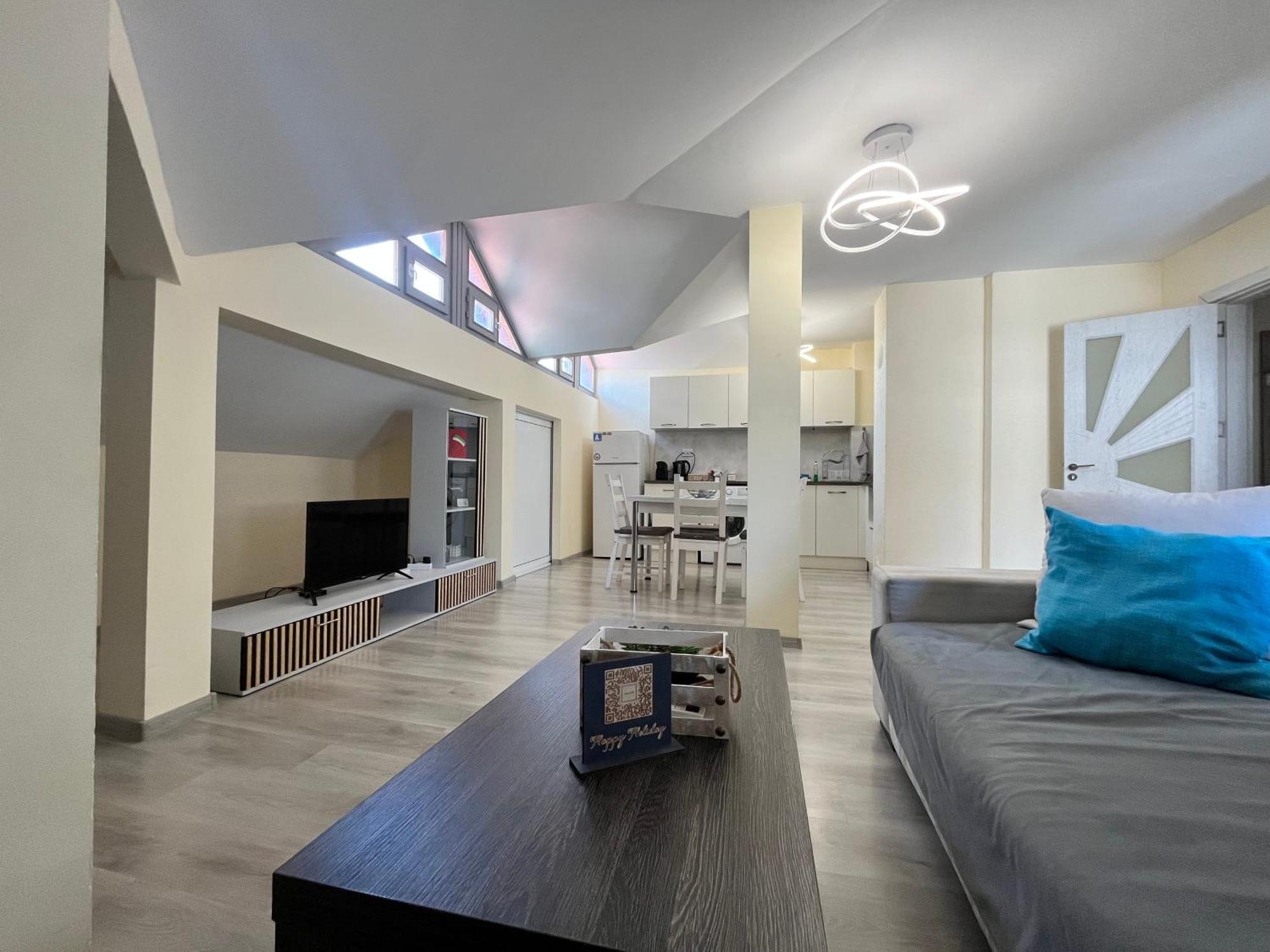 Apartment Happy Holiday Lazur Burgas Exterior photo
